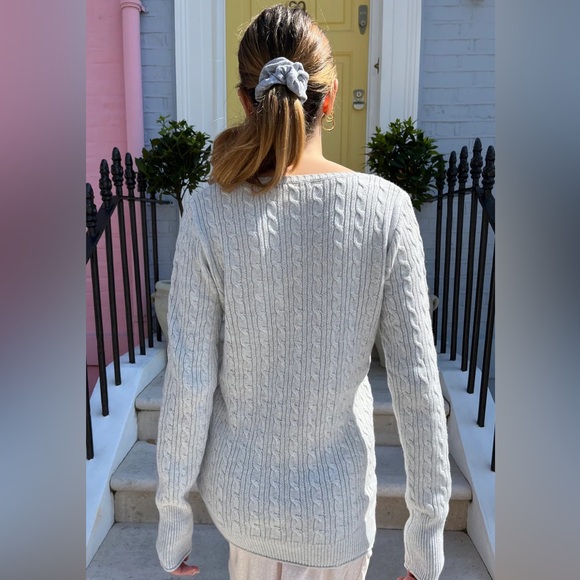 Brandy melville gray Paulina sweater - Picture 4 of 5